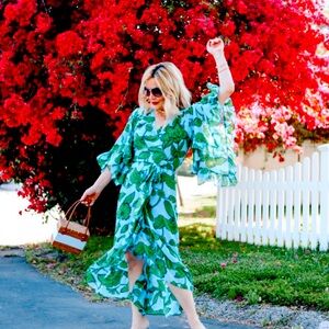 CAbi Aqua Green Leaf-Print Maxi Dress